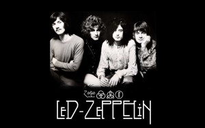 Robert Plant continúa esgrimiendo la potencia de su voz como de ultratumba, como hacía al frente de Led Zeppelin
