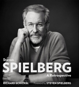 Steven Spielberg ha contado con el guion escrito por Matt Charman y los Coen (Ethan y Joel)