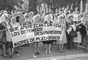 Las Madres de la Plaza de Mayo proyectan su espíritu a cada acto de "El reportaje"