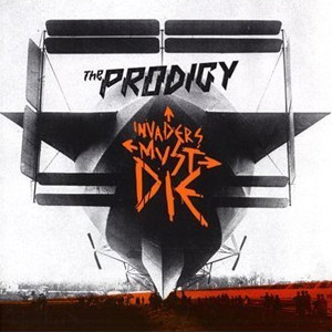 En muchas de las composiciones de The Prodigy es fácil atisbar ciertos guiños a The Clash y The Sex Pistols