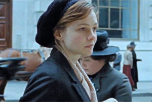 El guion centra su foco dramático en Maud, la joven que interpreta Carey Mulligan
