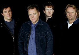 New Order han sustituido en el disco al bajista Peter Hook, por el joven Tom Chapman