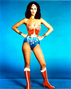 Lynda Carter (en la foto) se hizo, contra pronóstico, con el papel de Wonder Woman